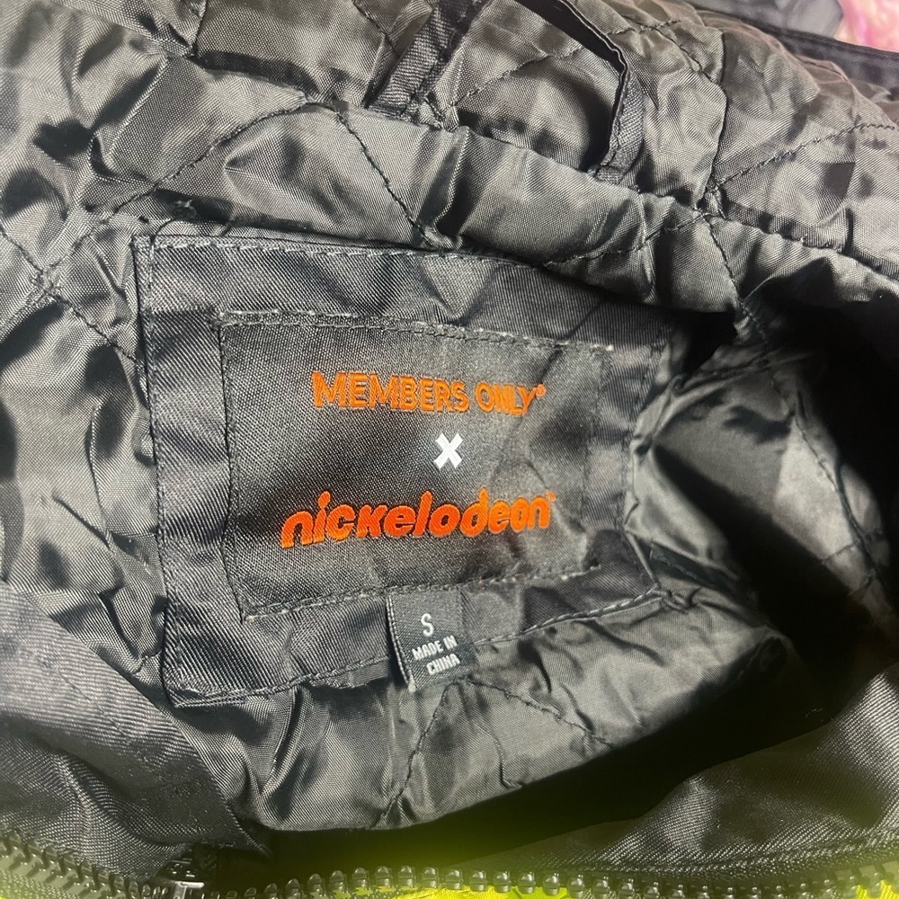Members Only X Nickelodeon SpongeBob SquarePants Puffer All Over Print Jacket Co - Picture 5 of 6